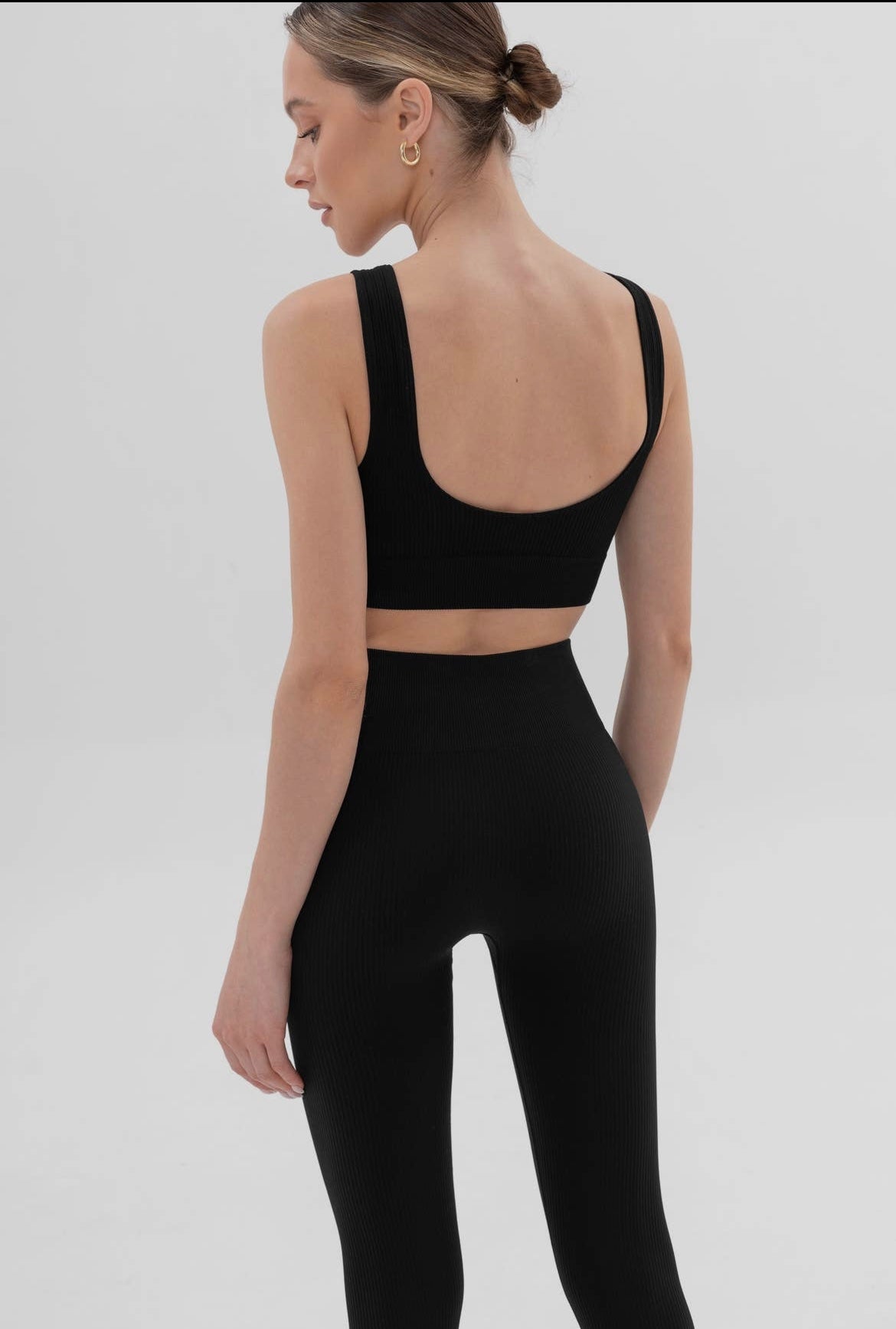 Geripptes Oberteil Schwarz